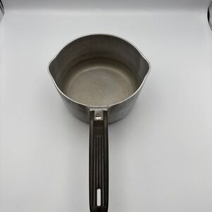 Wagner Ware Magnalite Sidney 0 Sauce Pan 2 Quart Double Pour Spouts No Lid